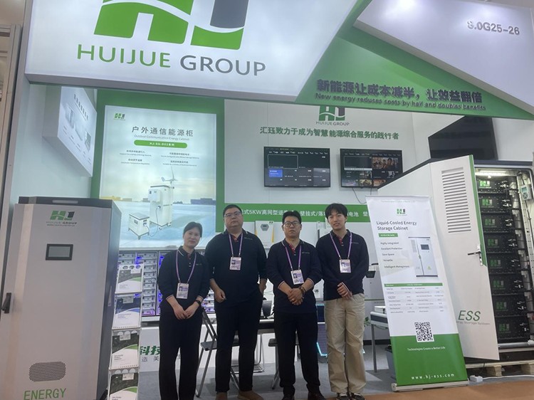匯玨科技集團廣交會首日引關注——折疊光伏集裝箱成焦點