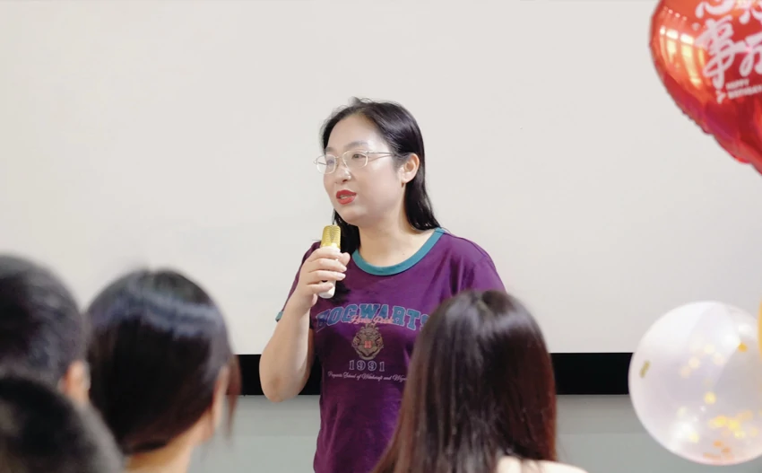 攜手共慶佳績(jī)，上海匯玨科技集團(tuán)外貿(mào)部舉辦2025上半年度慶功盛宴